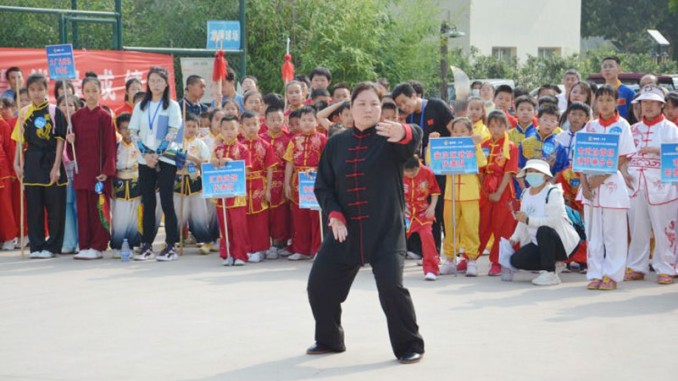 太极拳优秀传人杨芳受邀出席2023年廊坊市武术协会青少年武术套路精英赛